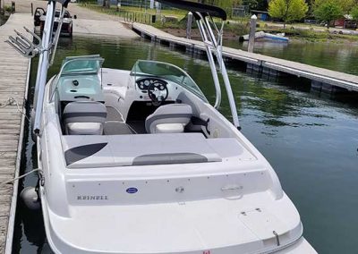 Reinell 207 Bowrider available to rent at Okanagan Recreational Rentals.