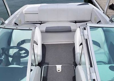 Reinell 207 Bowrider available to rent at Okanagan Recreational Rentals.